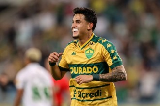 Cuiabá vence América-MG e encosta no G-4 da Série B