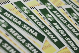 Mega-Sena sorteia nesta terça-feira prêmio acumulado em R$ 100 milhões