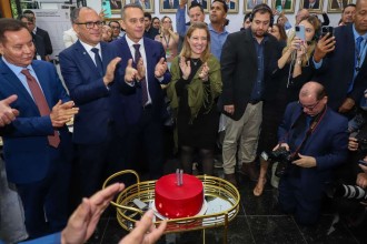 Prefeita e vice-prefeito de Várzea Grande participam de sessão solene na ALMT