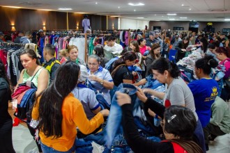 Bazar Vem Ser Mais Solidário vende mais de 20 mil itens em três dias