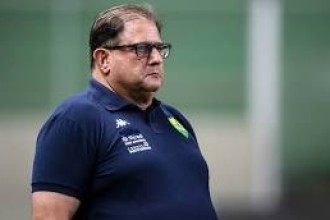 Guto Ferreira deixa o comando técnico do Cuiabá