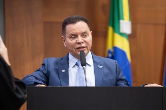 Deputado Botelho apresenta substitutivo integral à PEC que trata da Revisão Geral Anual como direito aos servidores civis e militares