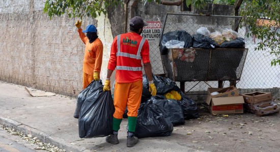Sistema de monitoramento da Limpurb aponta falhas na coleta de lixo