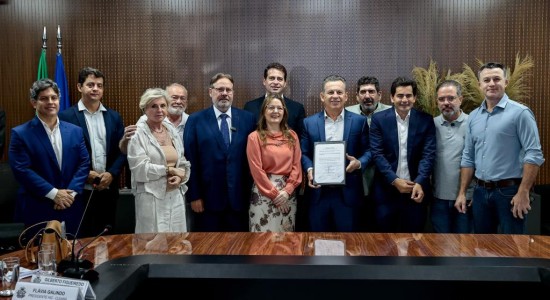 Governo de MT assina contrato com Hospital Geral e amplia em 75% procedimentos ofertados