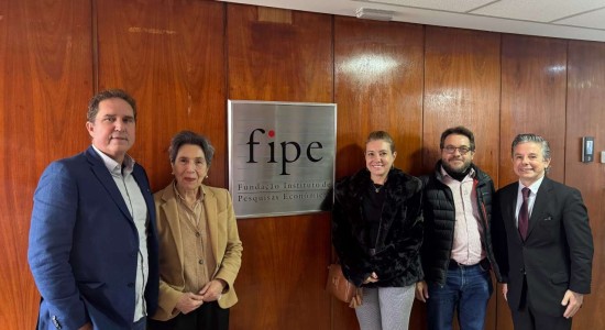 Flávia e Tião se reúnem com a Fipe e dão início prático ao estudo de viabilidade
