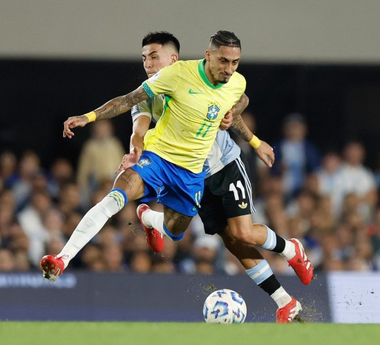 Com atuação sofrível, Brasil é goleado pela Argentina