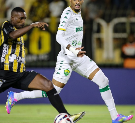 Cuiabá estreia na Série B com vitória sobre Volta Redonda