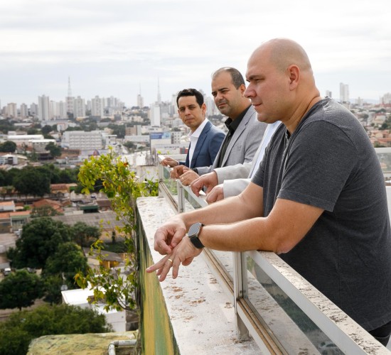 Prefeito e presidente da ALMT fortalecem parceria por obras da Saúde em Cuiabá