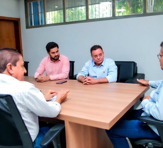Botelho reforça ações de regularização fundiária e anuncia a entrega de escrituras a mais de 10 mil famílias de MT