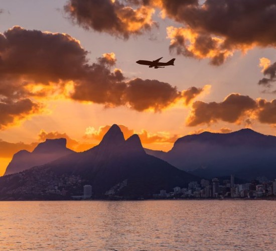 Brasil recebe 4,8 milhões de turistas internacionais em cinco meses, um milhão com destino ao Rio de Janeiro