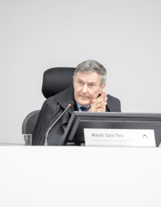 TCE-MT aponta legalidade de contratação direta de advocacia para recuperar créditos públicos