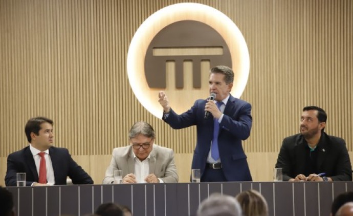 Sérgio Ricardo defende a valorização dos professores de Mato Grosso