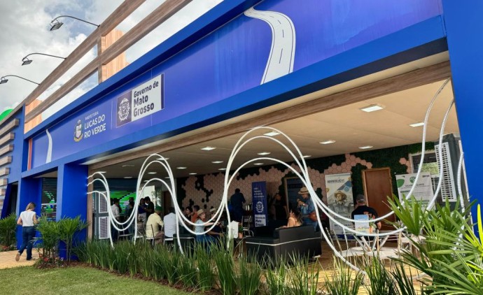 Desenvolve MT leva informações sobre linhas de crédito para pequenos produtores durante Show Safra