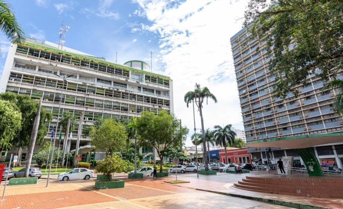 Prefeitura paga salário com RGA e prêmio saúde movimentando R$ 76 milhões
