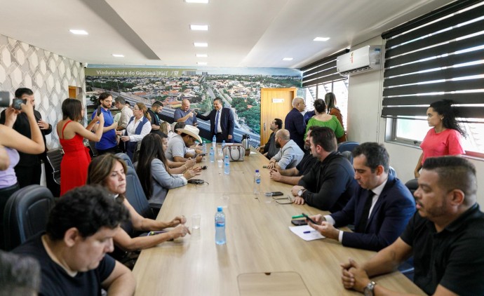 Prefeito e secretários dialogam com vereadores e setor de eventos sobre poluição sonora