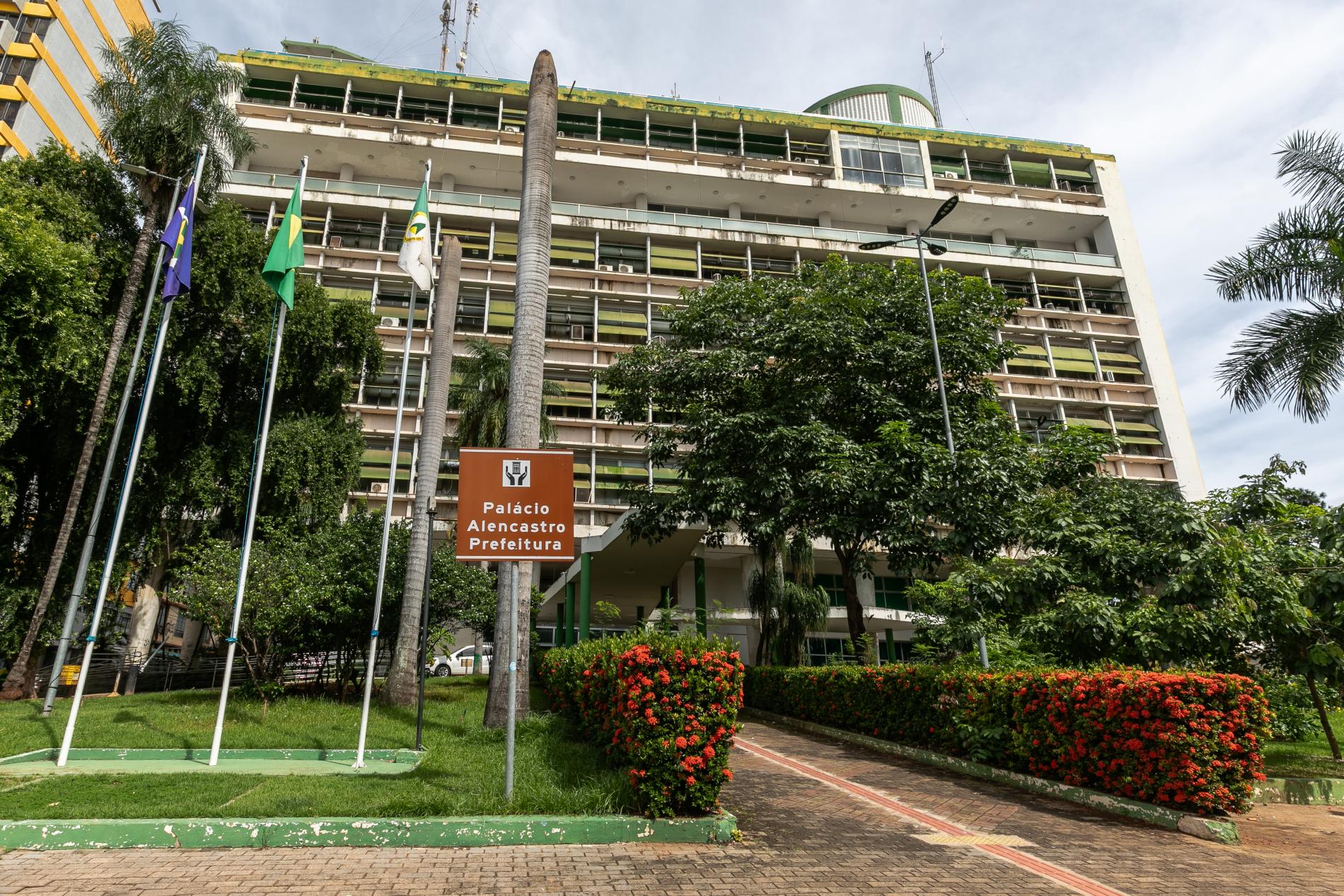 Prefeitura injeta R$ 25 milhões na economia pagando aposentados e pensionistas