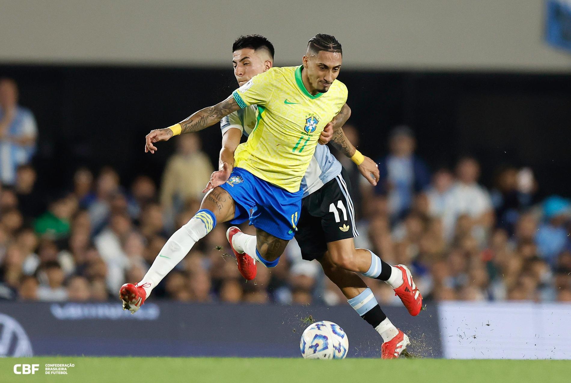 Com atuação sofrível, Brasil é goleado pela Argentina