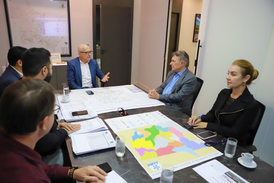 TCE-MT vai analisar proposta do Governo para garantir construção de creches no estado e fomentar micro e pequenas empresas locais