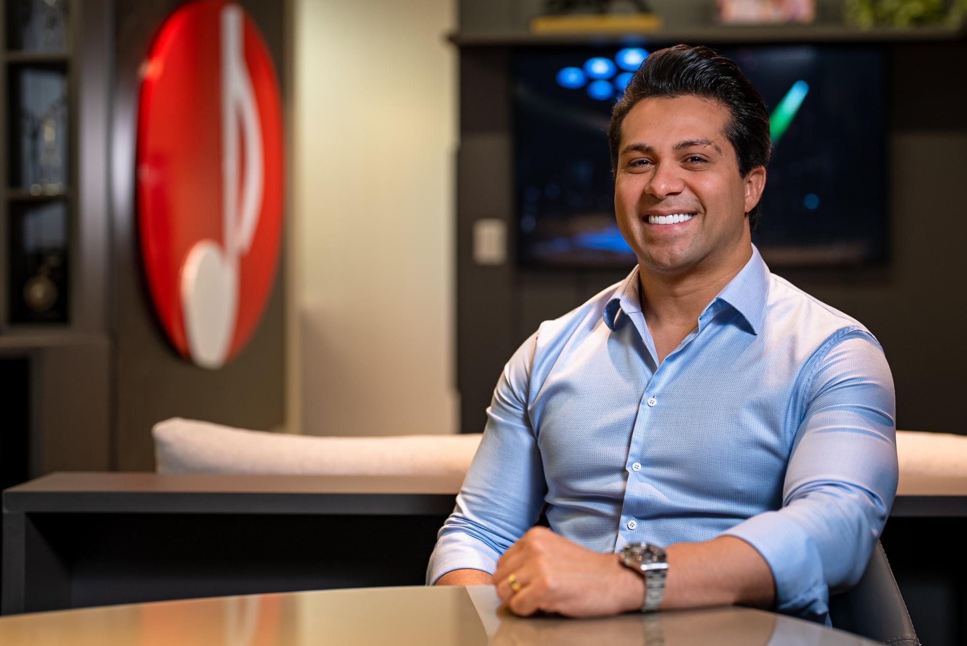 Elson Ramos Empresário de sucesso da Ditado Produções surge como forte nome novo na Política de Mato Grosso