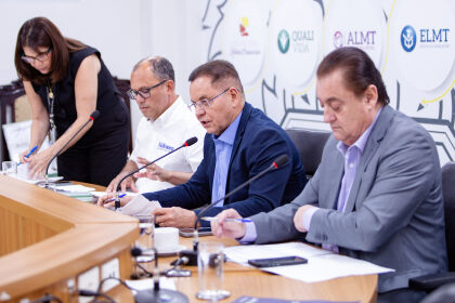 Na ALMT, CCJR limpa a pauta e aprova projetos que contribuem para o sistema de Saúde