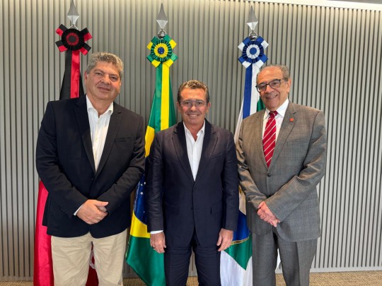 TCE-MT, TCU e IRB firmam parceria para diagnóstico nacional da saúde digital