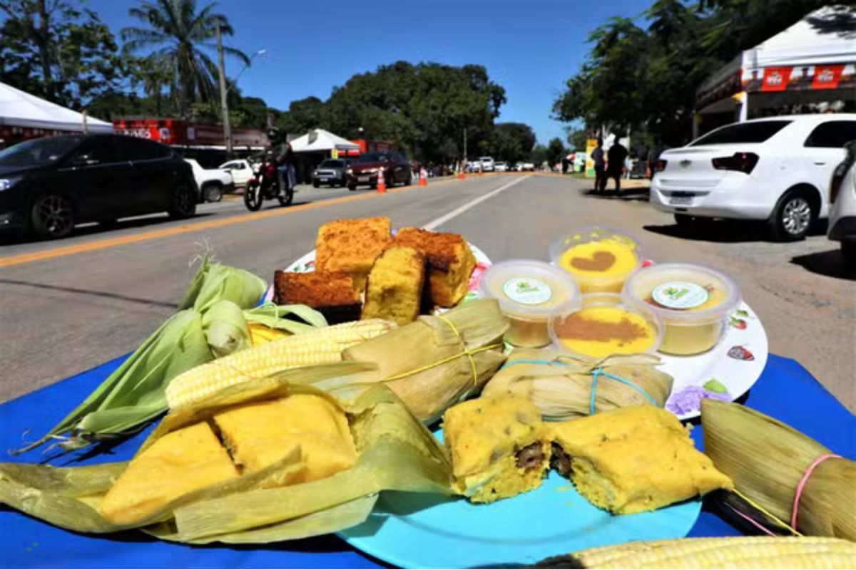 Pamonha, música e peixe frito festival tradicional anima feriadão em Cuiabá