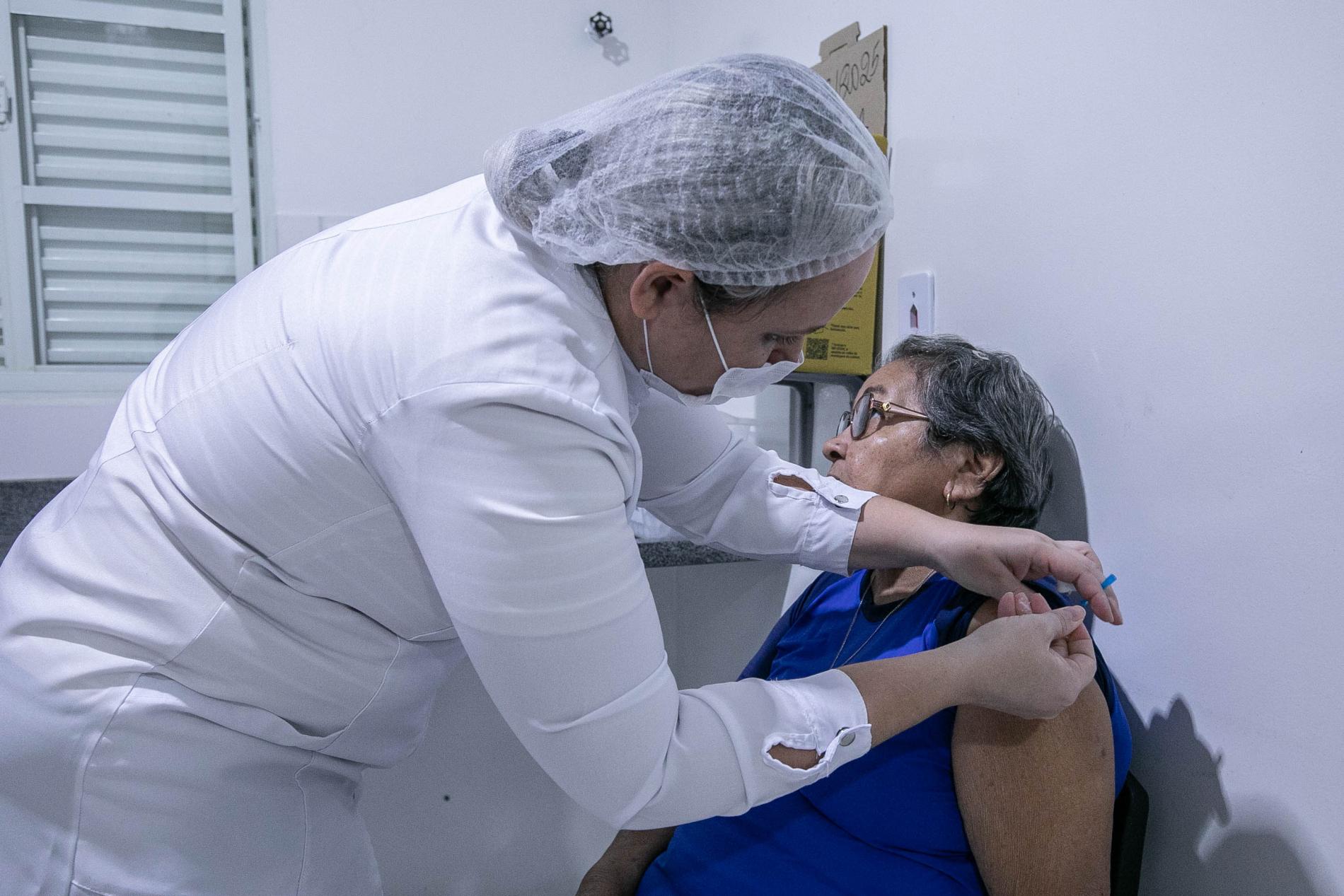 Cobertura vacinal contra a gripe atinge apenas 7% do público-alvo em Cuiabá