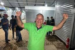 Misael Galvão é reeleito com 70% dos votos para o 11º mandato no Shopping Popular de Cuiabá