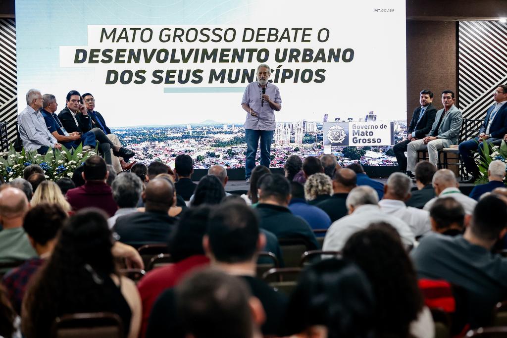Governo de MT investe em parcerias para apresentar soluções para demandas municipais